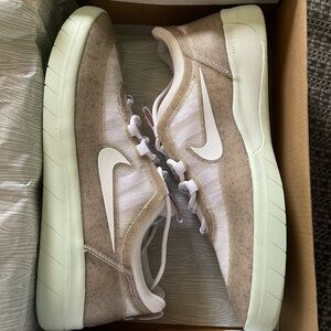 NIKE SB NYJAH FREE 2 PRM White Barely Green Mens 11 NEW IN BOX Skater shoes